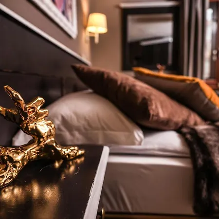 Art Grivola Hotel 4*