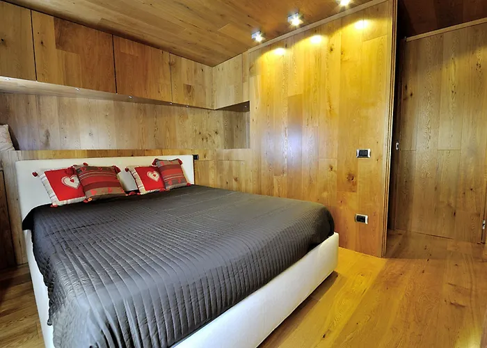 Art Grivola Hotel 4*