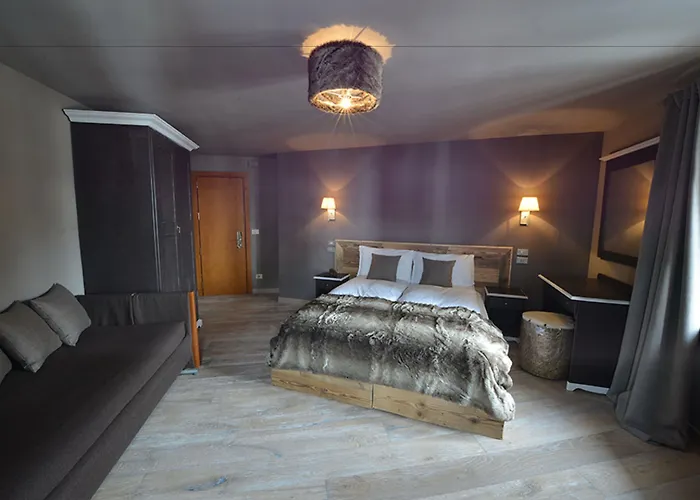 Hotel Art Grivola 4*