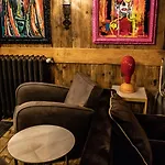 Art Grivola Ξενοδοχείο 4*