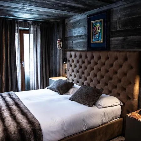 מלון Art Grivola 4*