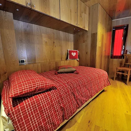 Hotel Art Grivola 4*