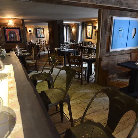 Hotel Art Grivola 4*