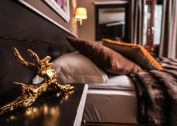 Art Grivola Ξενοδοχείο 4*