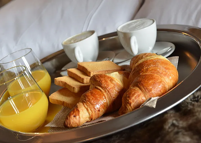 Art Grivola Hotel 4*