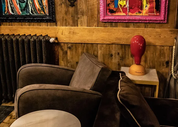 Art Grivola Hotel 4*